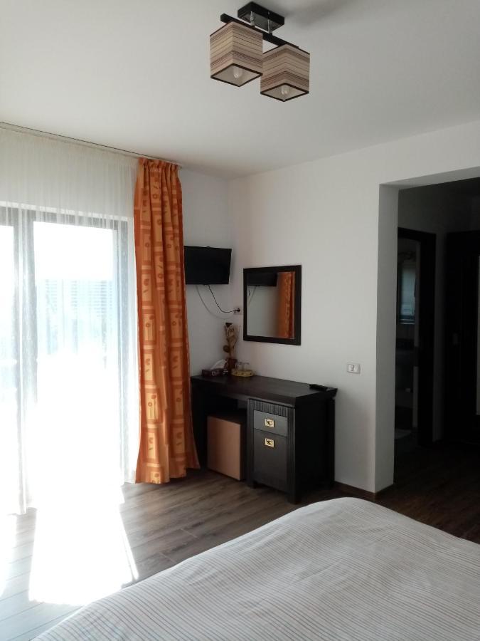 Dragomirna Sunset Hotel Mitocu Dragomirnei Luaran gambar