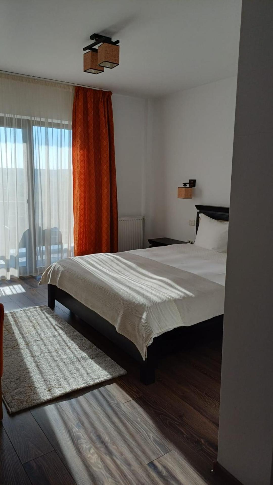 Dragomirna Sunset Hotel Mitocu Dragomirnei Luaran gambar